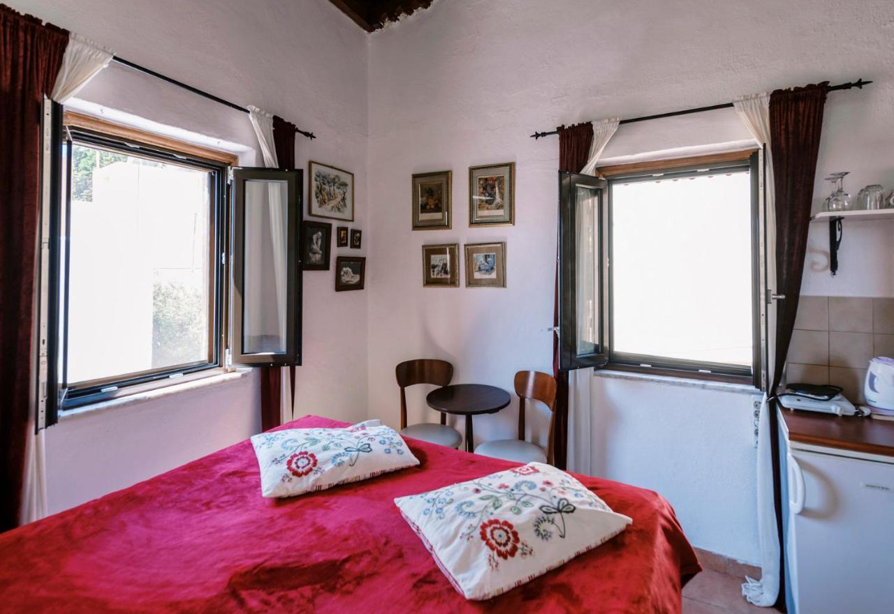 Kristina'S Rooms Rhodes City Exterior foto